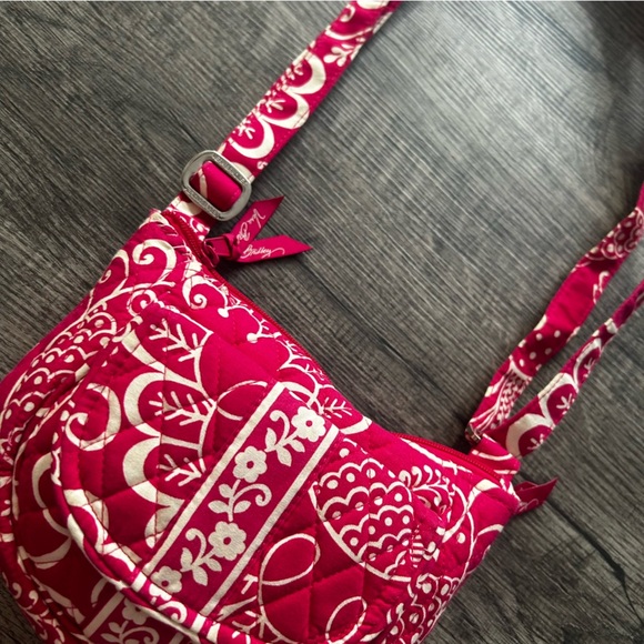 Vera Bradley Crossbody Bag - Picture 3 of 8